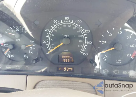 1999 Mercedes-Benz S 320 из США, поврежденный, VIN WDBGA33G1XA420830